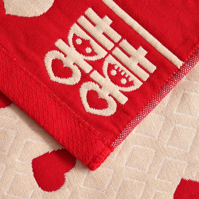 91家纺网 家纺一手货源 找家纺 朴尔家纺-毛巾被 2026新款全棉40股结婚大红多层纱布透气情侣婚庆枕巾 爱你永恒