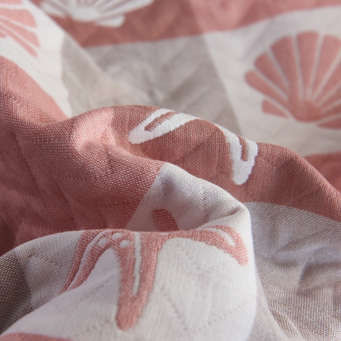 91家纺网 家纺一手货源 找家纺 朴尔家纺-毛巾被 2026新款夹棉加厚三层纱布枕巾 海洋粉