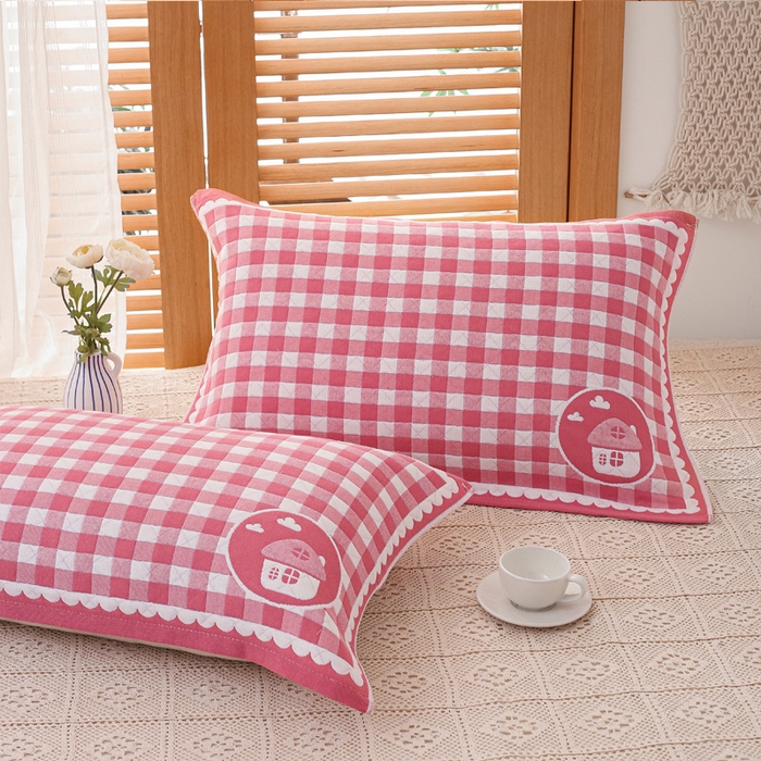 91家纺网 家纺一手货源 找家纺 朴尔家纺-毛巾被 2026新款夹棉加厚三层纱布枕巾 小房子红