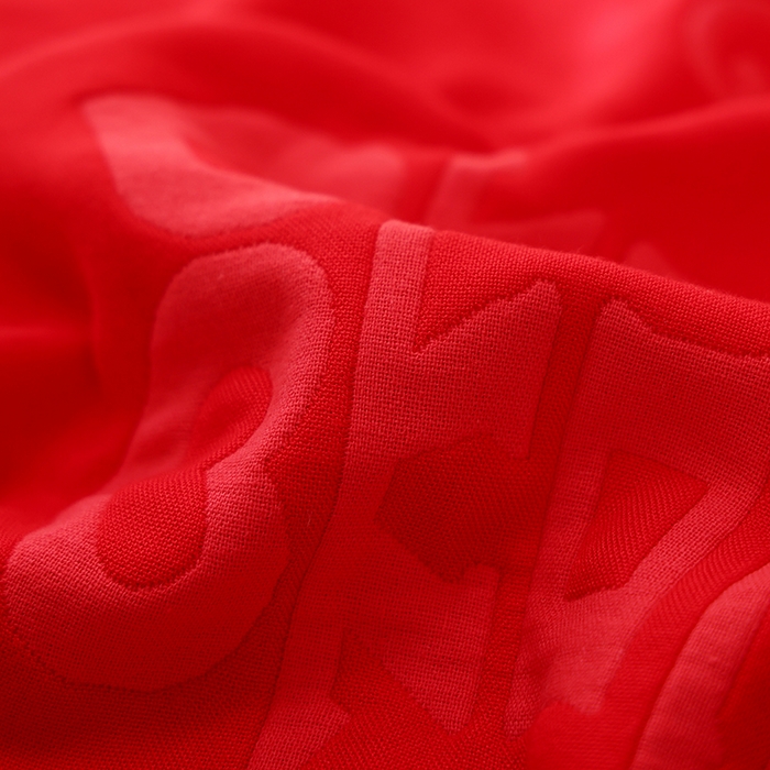 91家纺网 家纺一手货源 找家纺 朴尔家纺-毛巾被 2026新款全棉六层纱布大红色婚庆加厚透气枕巾 玫瑰成约