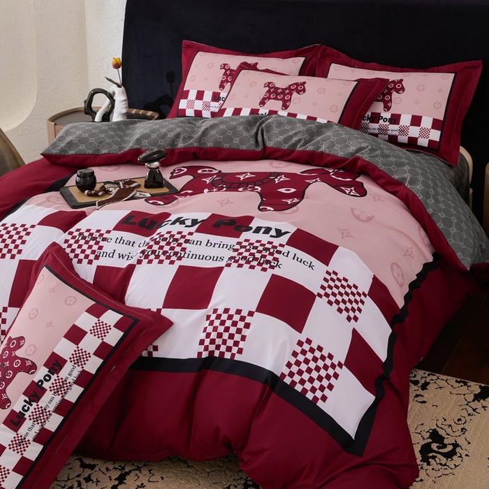 91家纺网 家纺一手货源 找家纺 宝薇 2026新款潮牌轻奢风加厚斜纹磨毛大版四件套 马上好运