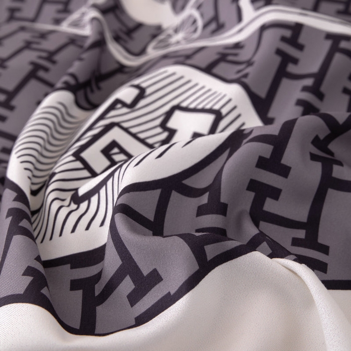 91家纺网 家纺一手货源 找家纺 宝薇 2026新款潮牌轻奢风加厚斜纹磨毛大版四件套 马上暴富