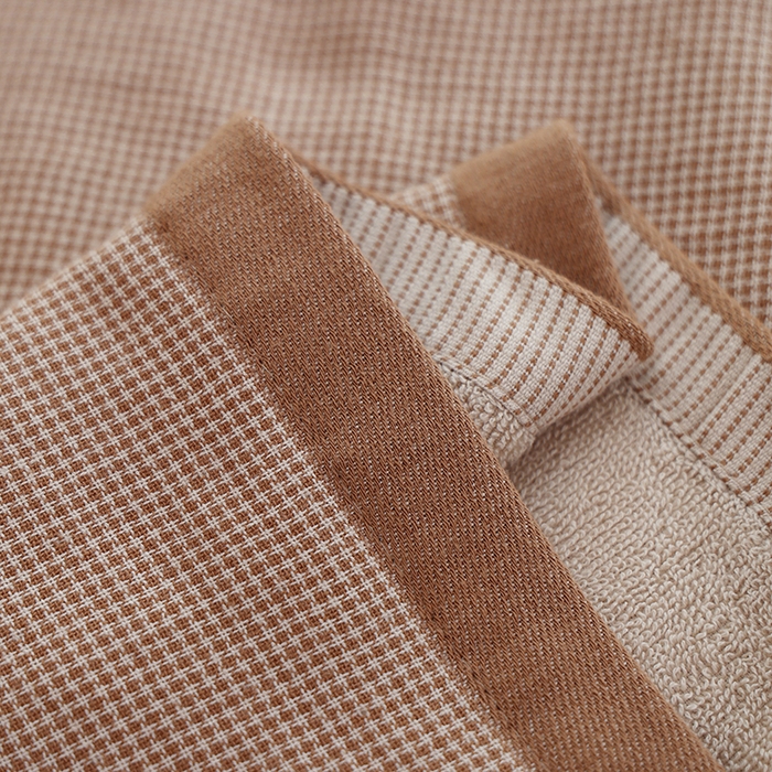 91家纺网 家纺一手货源 找家纺 朴尔家纺-毛巾被 2026新款全棉无印风纱布毛圈加厚色织提花枕巾 毛圈双面枕巾-咖小格
