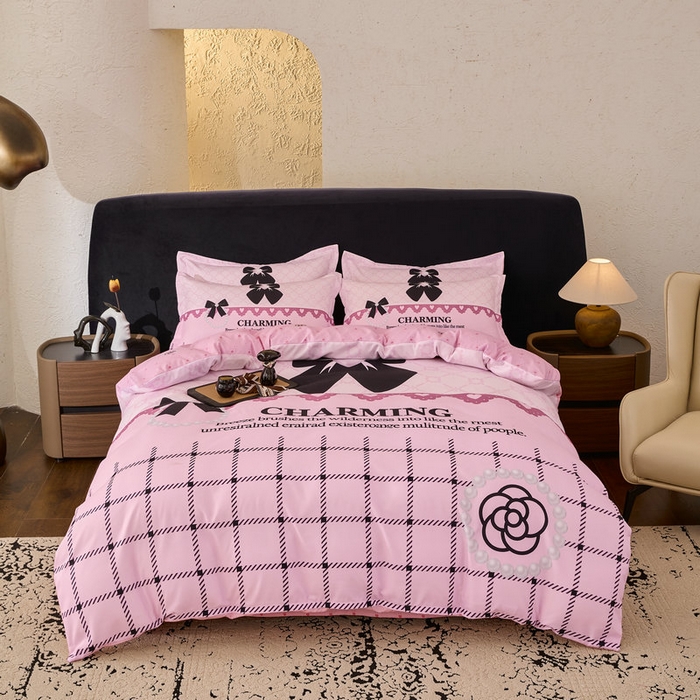 91家纺网 家纺一手货源 找家纺 宝薇 2026新款潮牌轻奢风加厚斜纹磨毛大版四件套 山茶珍珠