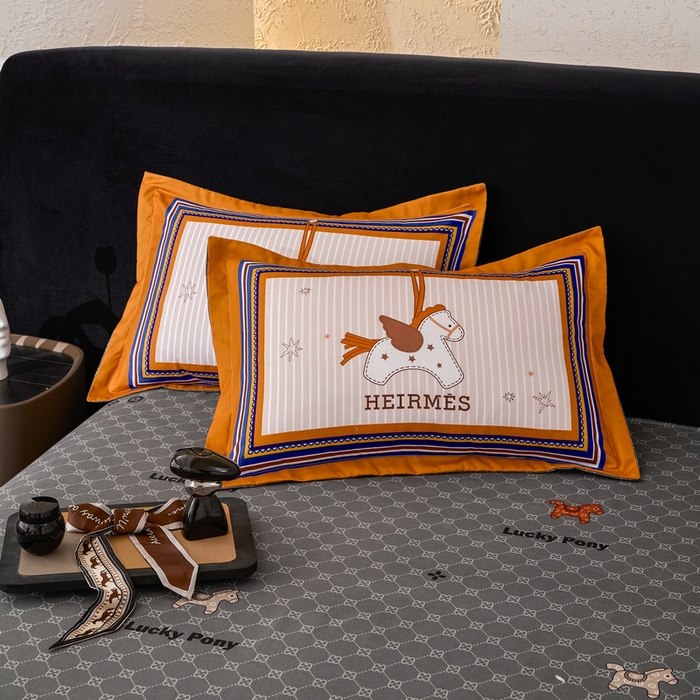 91家纺网 家纺一手货源 找家纺 宝薇 2026新款潮牌轻奢风加厚斜纹磨毛大版四件套 天马行空