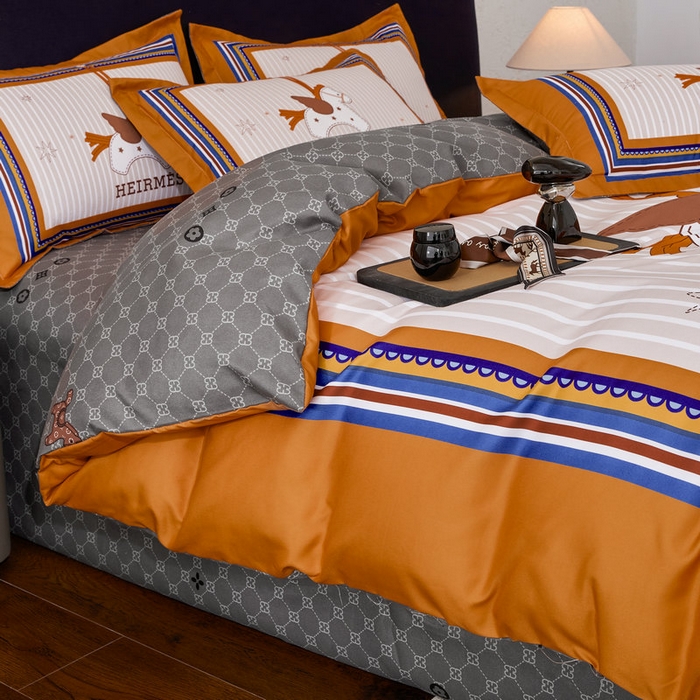 91家纺网 家纺一手货源 找家纺 宝薇 2026新款潮牌轻奢风加厚斜纹磨毛大版四件套 天马行空