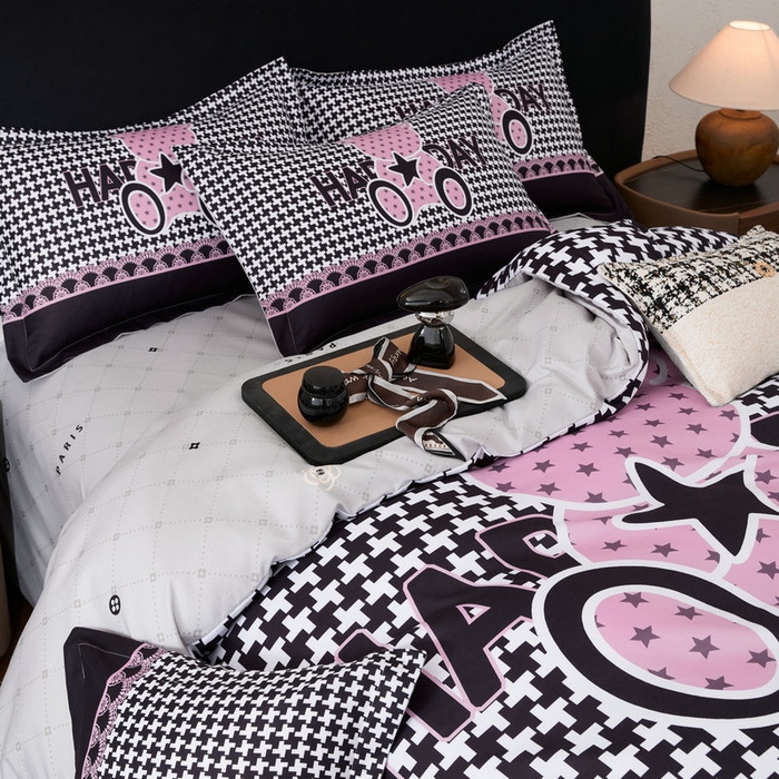 91家纺网 家纺一手货源 找家纺 宝薇 2026新款潮牌轻奢风加厚斜纹磨毛大版四件套 星星熊