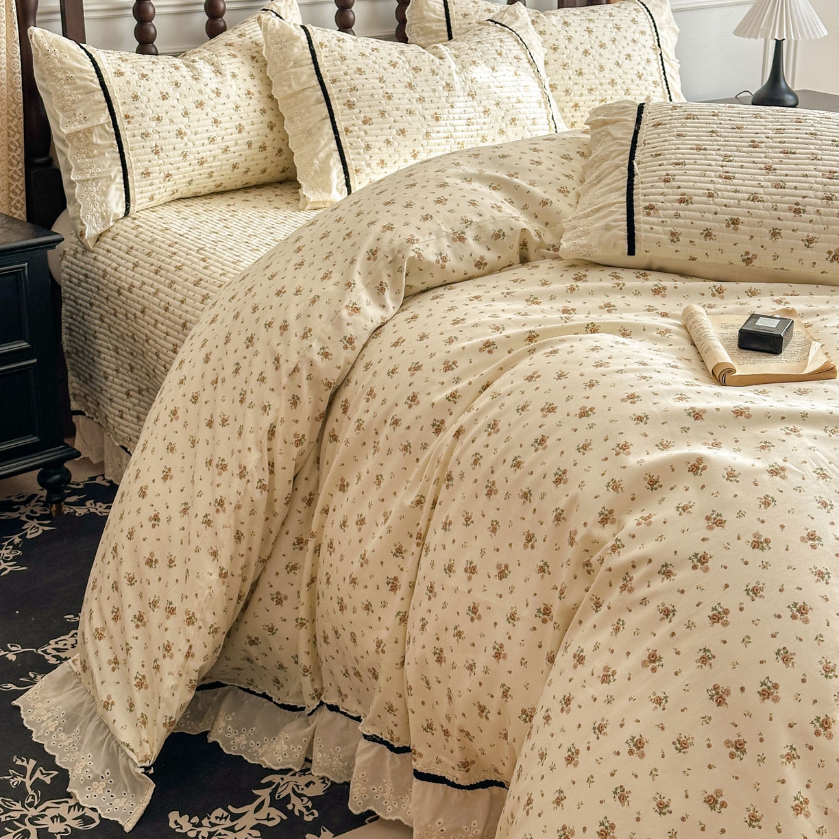 91家纺网 家纺一手货源 找家纺 美梦家纺 2026春夏新款全棉花边全棉床盖四件套系列 芊芊花海