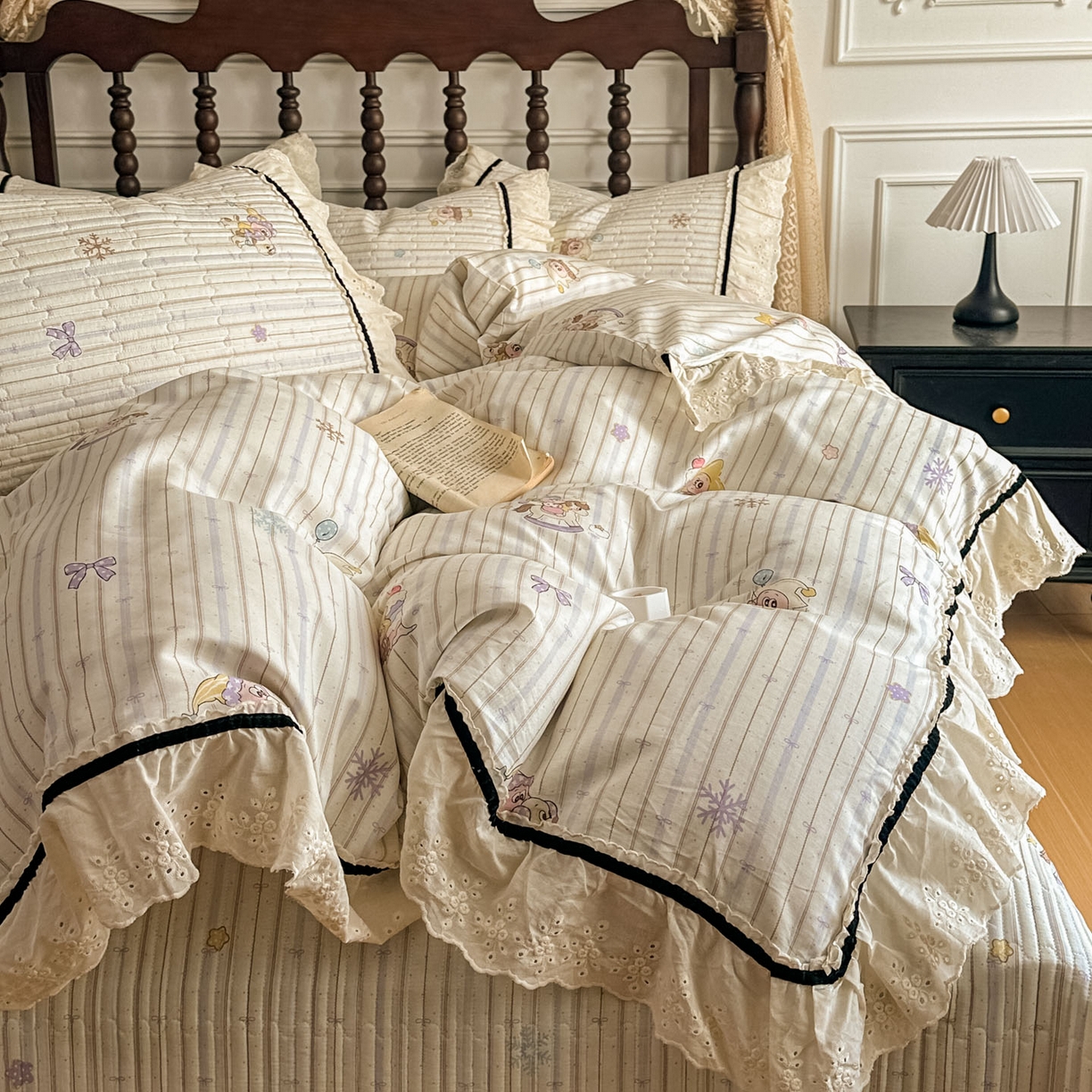 91家纺网 家纺一手货源 找家纺 美梦家纺 2026春夏新款全棉花边全棉床盖四件套系列 小精灵