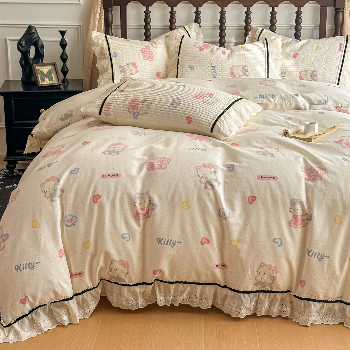 91家纺网 家纺一手货源 找家纺 美梦家纺 2026春夏新款全棉花边全棉床盖四件套系列 凯蒂乐园