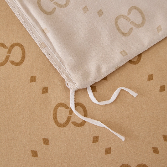 91家纺网 家纺一手货源 找家纺 宝薇 2026新款潮牌轻奢风加厚斜纹磨毛大版四件套 英伦兔