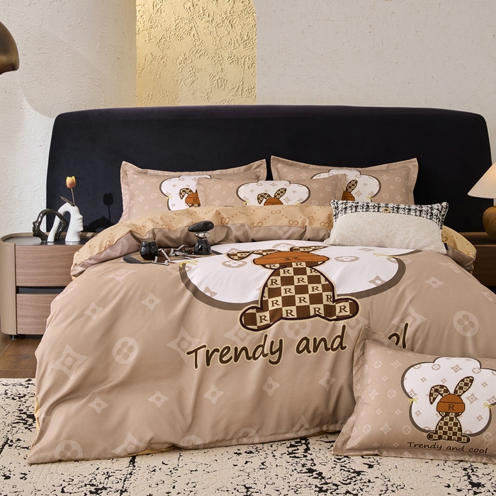 91家纺网 家纺一手货源 找家纺 宝薇 2026新款潮牌轻奢风加厚斜纹磨毛大版四件套 英伦兔