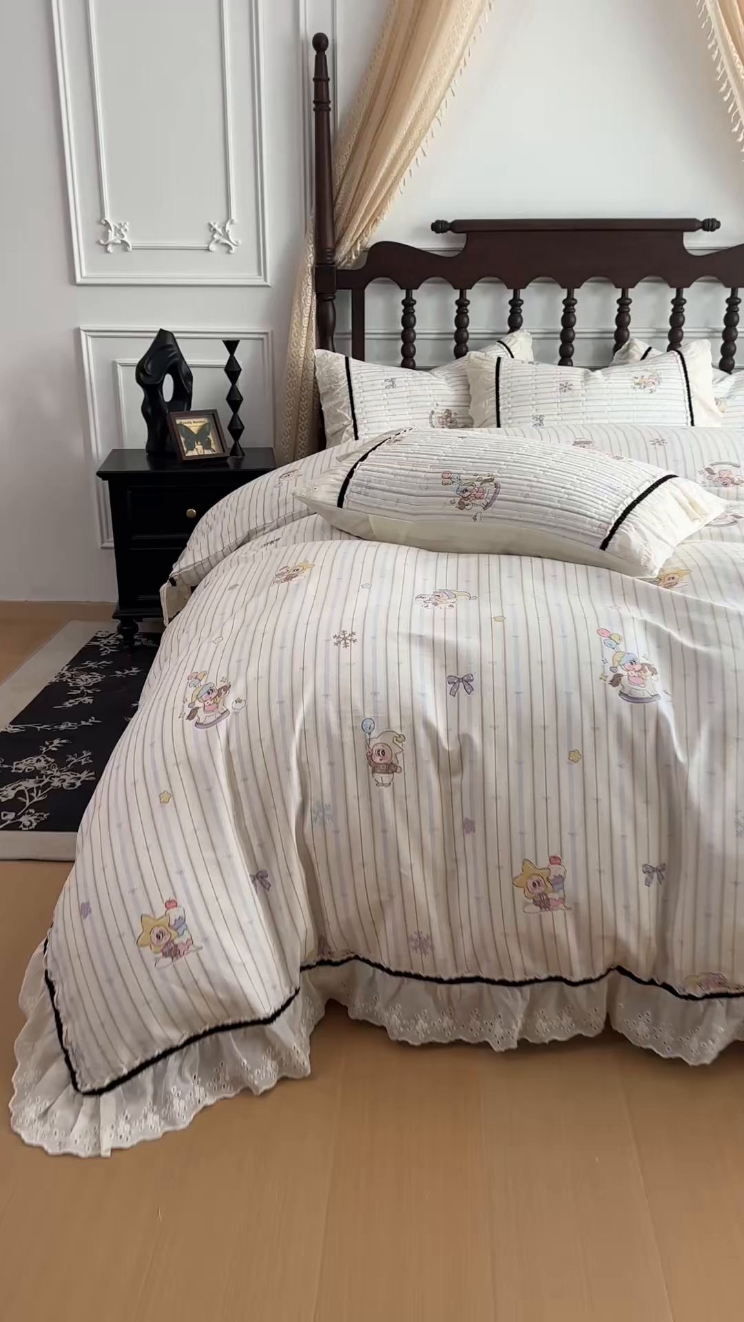 91家纺网 家纺一手货源 找家纺 美梦家纺 2026春夏新款全棉花边全棉床盖四件套系列 小精灵