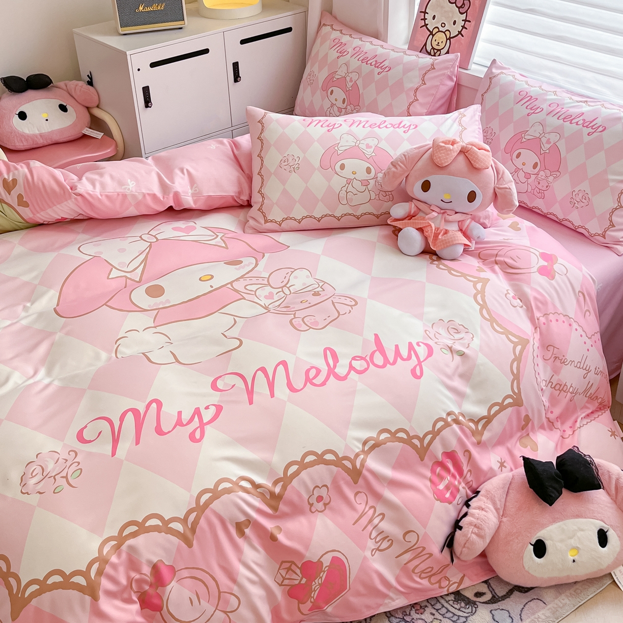 91家纺网 家纺一手货源 找家纺 暮思家居 2026新款正版授权三丽鸥大版全棉纯棉数码印花纯棉四件套系列-第二批(专版花型) 大版-公主美乐蒂