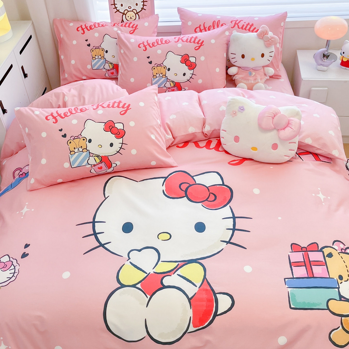 91家纺网 家纺一手货源 找家纺 暮思家居 2026新款正版授权三丽鸥大版全棉纯棉数码印花纯棉四件套系列-第二批(专版花型) 大版-礼物KT