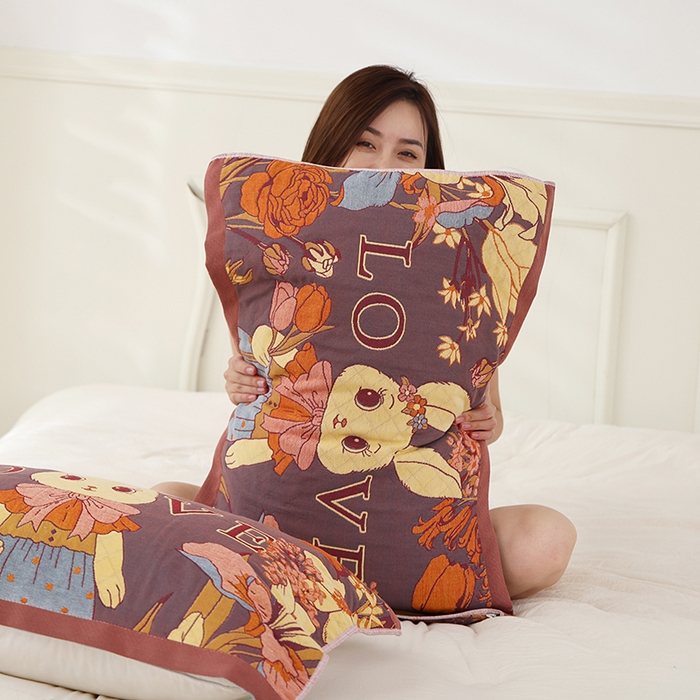 91家纺网 家纺一手货源 找家纺 朴尔家纺-毛巾被 2026新款色织定位提花纯棉四层纱布枕巾 爱情来临-咖