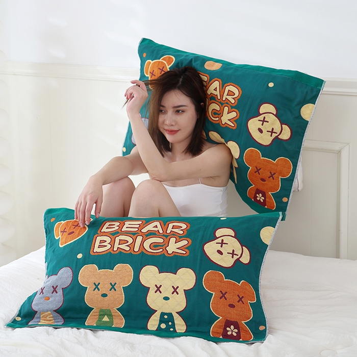 91家纺网 家纺一手货源 找家纺 朴尔家纺-毛巾被 2026新款色织定位提花纯棉四层纱布枕巾 百变熊仔-绿