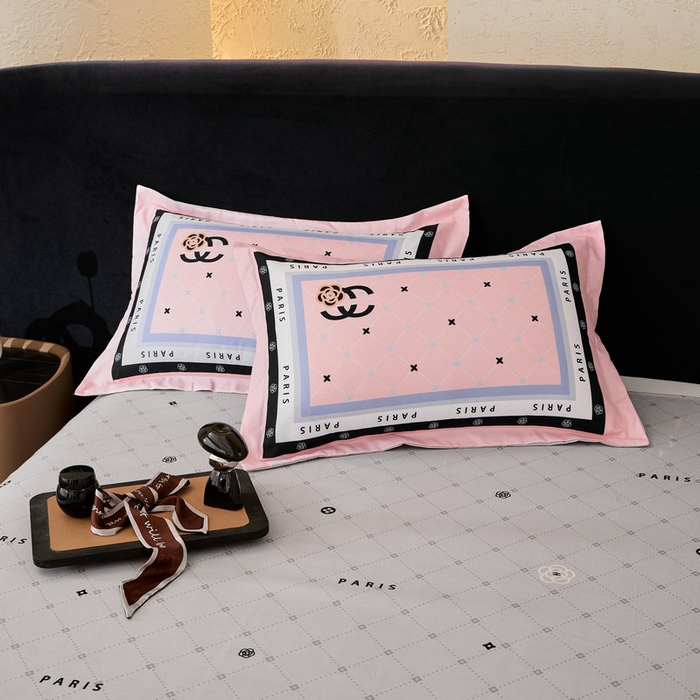 91家纺网 家纺一手货源 找家纺 宝薇 2026新款潮牌轻奢风大版夏被夏凉被空调被 浪漫香氛