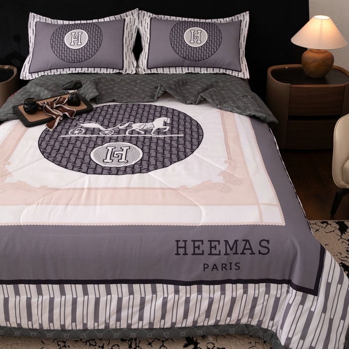 91家纺网 家纺一手货源 找家纺 宝薇 2026新款潮牌轻奢风大版夏被夏凉被空调被 马上暴富