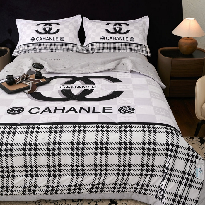 91家纺网 家纺一手货源 找家纺 宝薇 2026新款潮牌轻奢风大版夏被夏凉被空调被 棋盘香