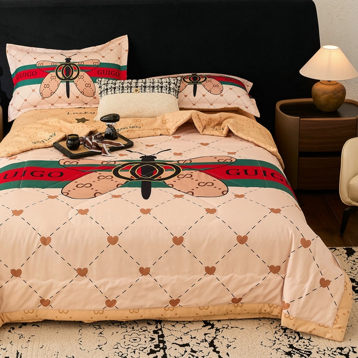 91家纺网 家纺一手货源 找家纺 宝薇 2026新款潮牌轻奢风大版夏被夏凉被空调被 蜻蜓