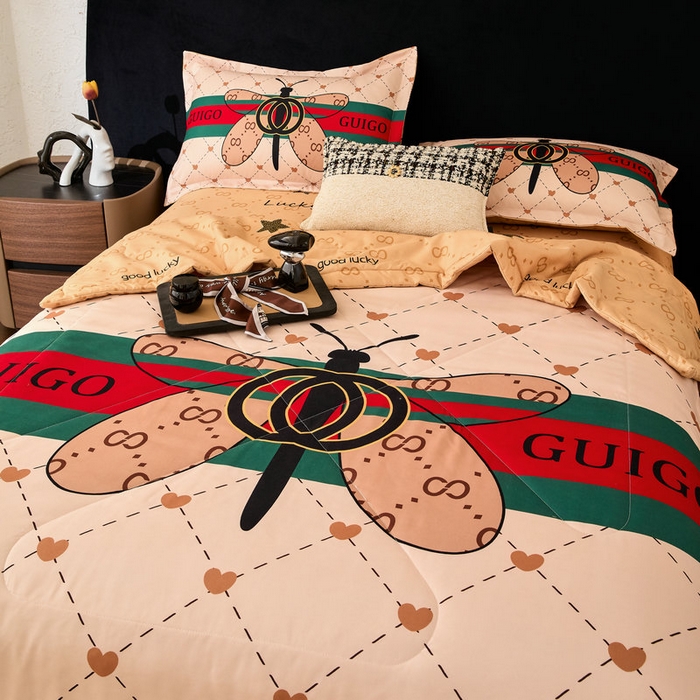 91家纺网 家纺一手货源 找家纺 宝薇 2026新款潮牌轻奢风大版夏被夏凉被空调被 蜻蜓