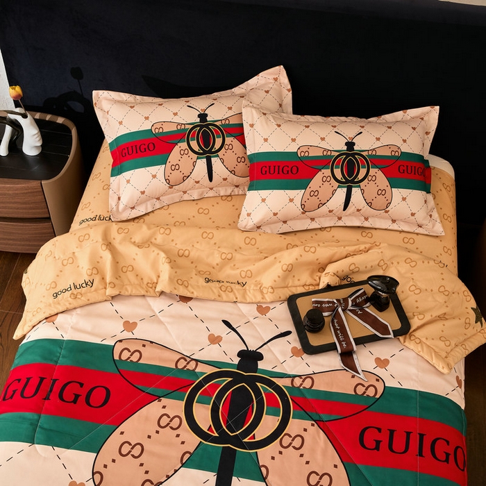 91家纺网 家纺一手货源 找家纺 宝薇 2026新款潮牌轻奢风大版夏被夏凉被空调被 蜻蜓