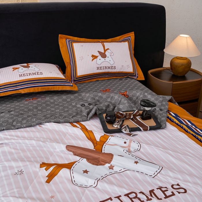 91家纺网 家纺一手货源 找家纺 宝薇 2026新款潮牌轻奢风大版夏被夏凉被空调被 天马行空