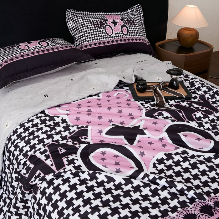 91家纺网 家纺一手货源 找家纺 宝薇 2026新款潮牌轻奢风大版夏被夏凉被空调被 星星熊