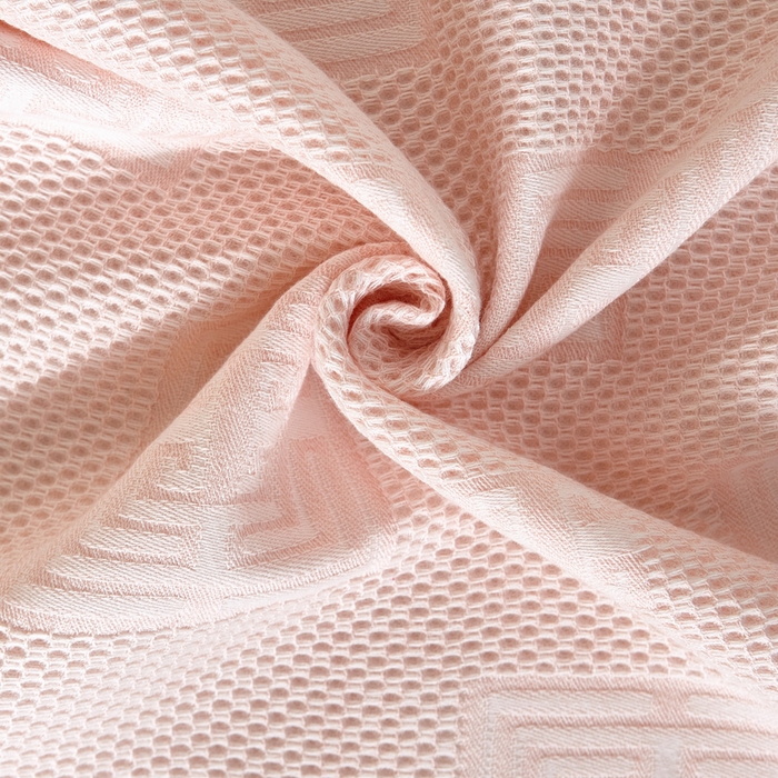 91家纺网 家纺一手货源 找家纺 朴尔家纺-毛巾被 2026新款全棉纱布蜂窝结构系列枕巾系列 魔方印-嫩粉