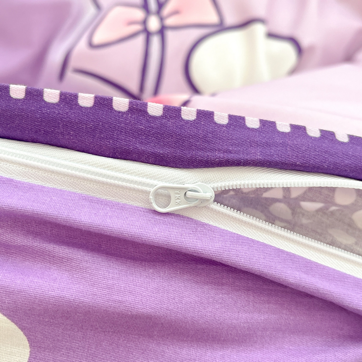 91家纺网 家纺一手货源 找家纺 暮思家居 2026新款正版授权三丽鸥大版全棉纯棉数码印花纯棉四件套系列-第一批 大版-梦想库洛米