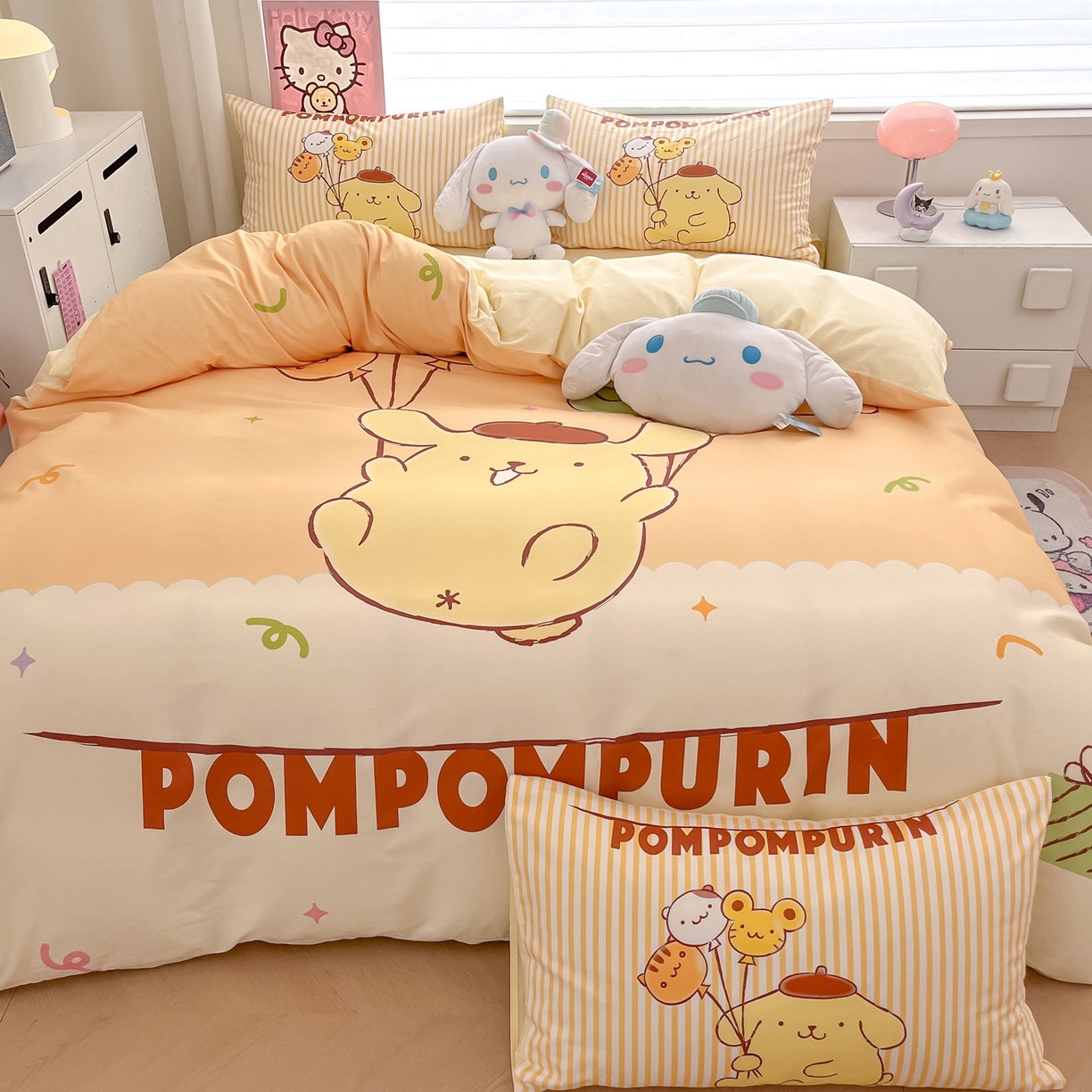 91家纺网 家纺一手货源 找家纺 暮思家居 2026新款正版授权三丽鸥大版全棉纯棉数码印花纯棉四件套系列-第一批 大版-奶黄包布丁狗