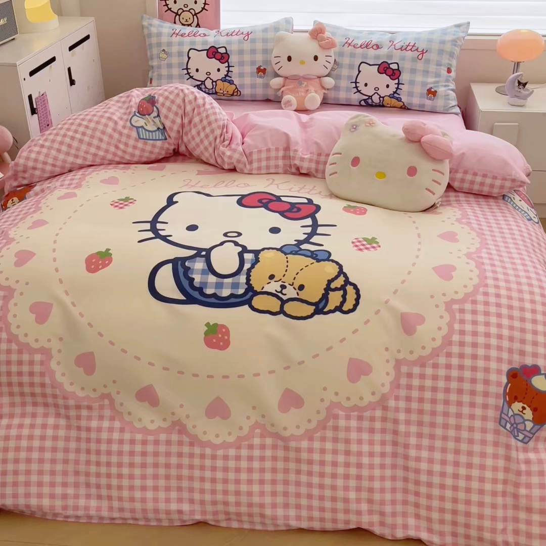 91家纺网 家纺一手货源 找家纺 暮思家居 2026新款正版授权三丽鸥大版全棉纯棉数码印花纯棉四件套系列-第一批 大版-奶油KT