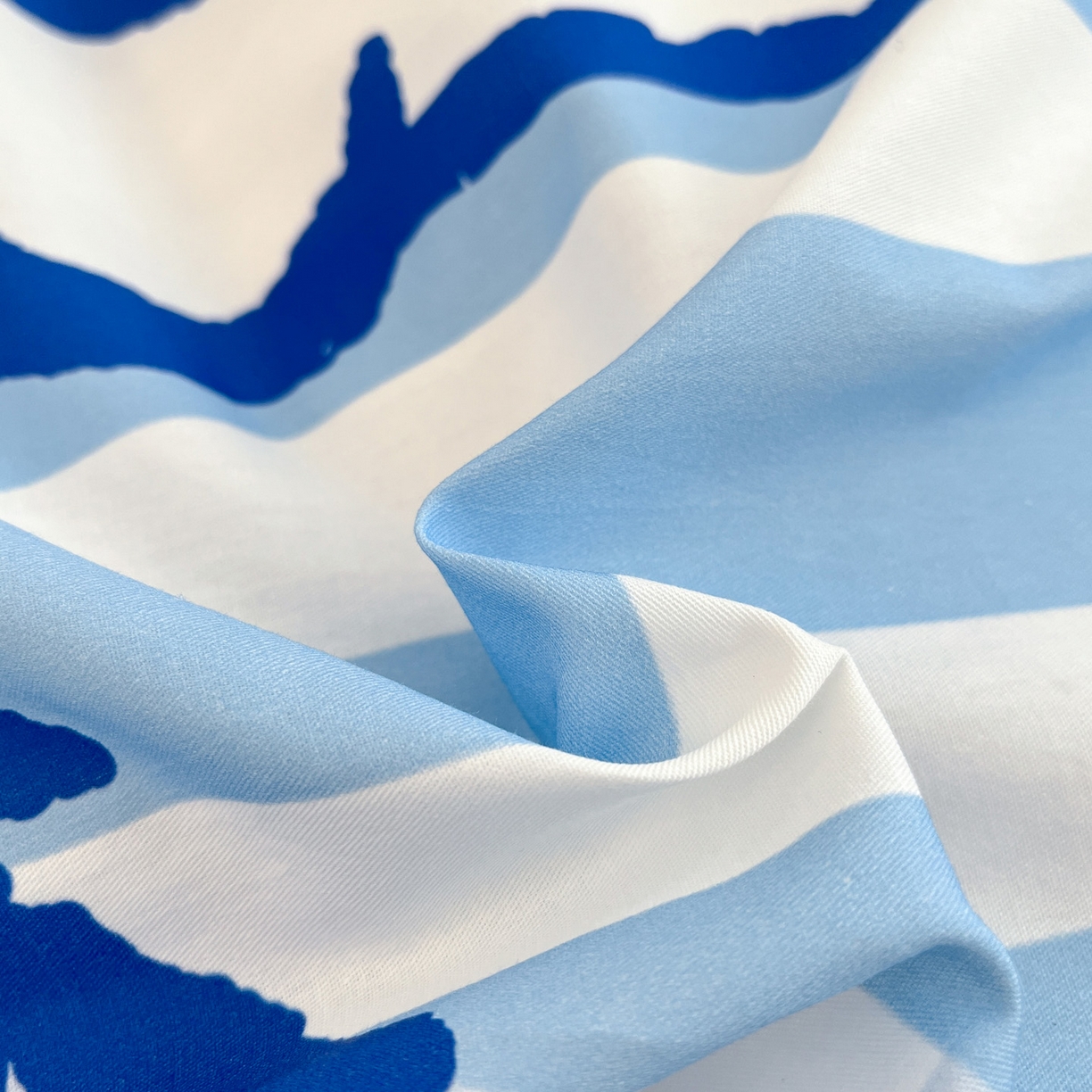 91家纺网 家纺一手货源 找家纺 暮思家居 2026新款正版授权三丽鸥大版全棉纯棉数码印花纯棉四件套系列-第一批 大版-糖果玉桂狗