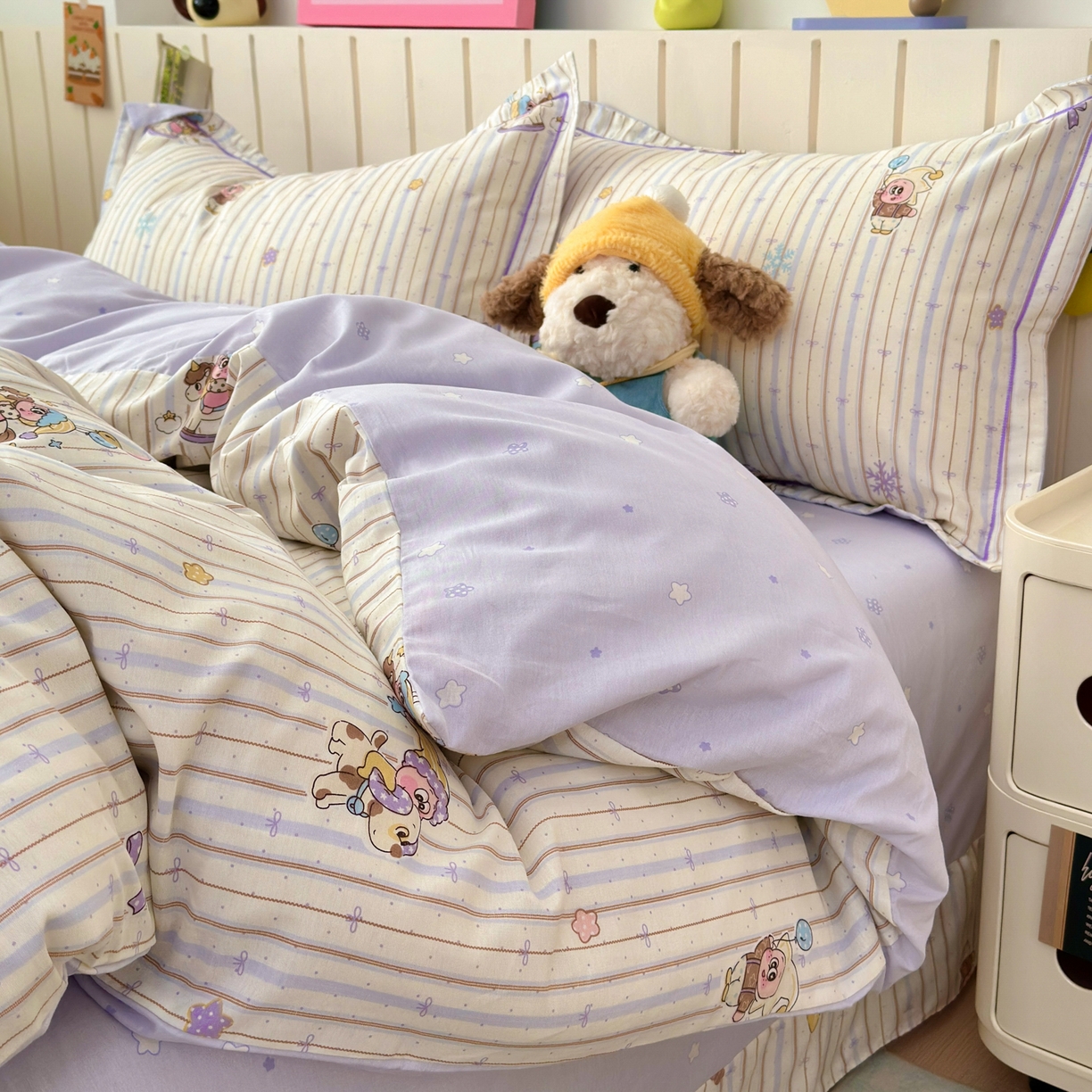 91家纺网 家纺一手货源 找家纺 （总）女子家纺 2026新款全棉网红直播爆款吊边一字绣工艺款四件套-系列二