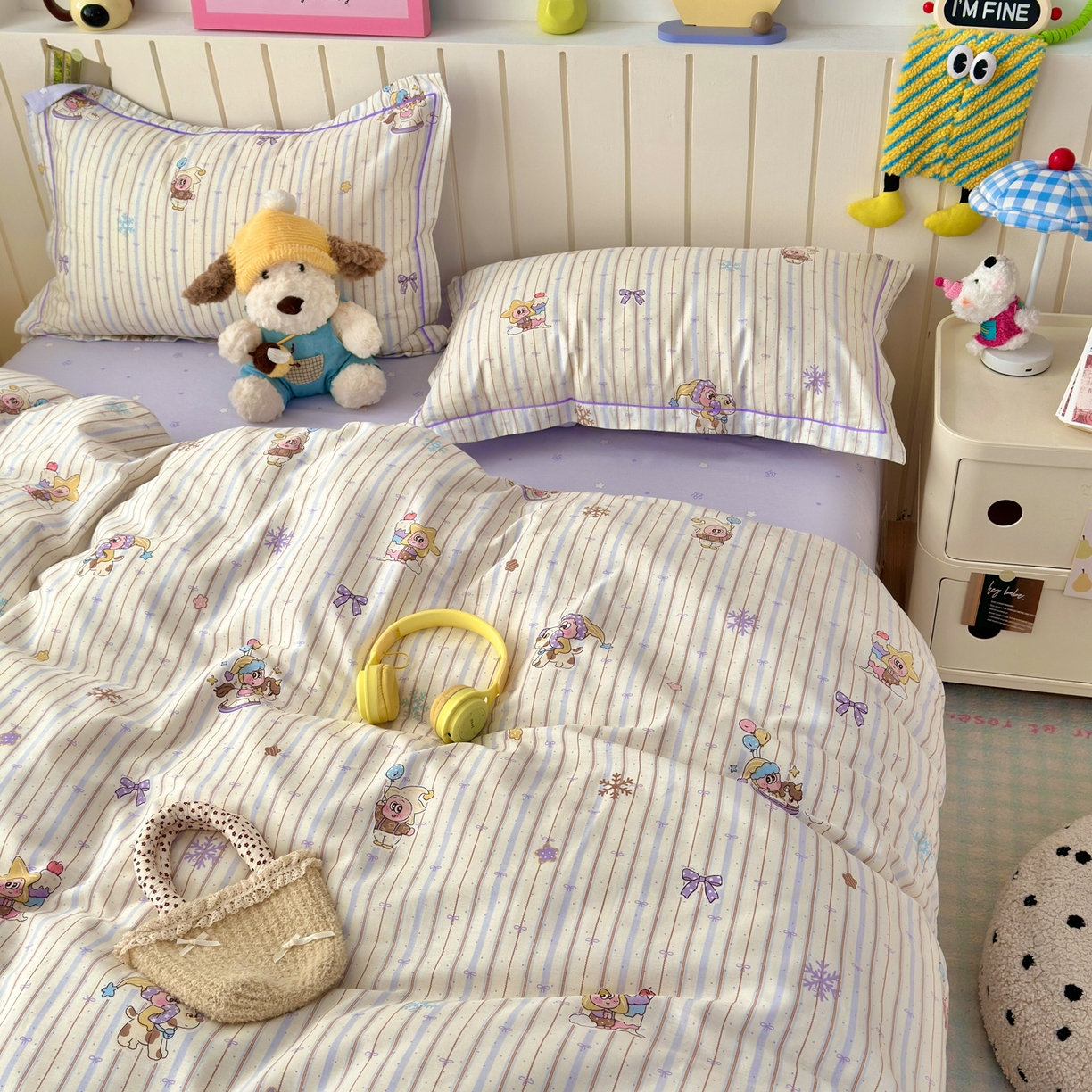 91家纺网 家纺一手货源 找家纺 女子家纺 2026新款全棉网红直播爆款吊边一字绣工艺款四件套-系列二 小精灵