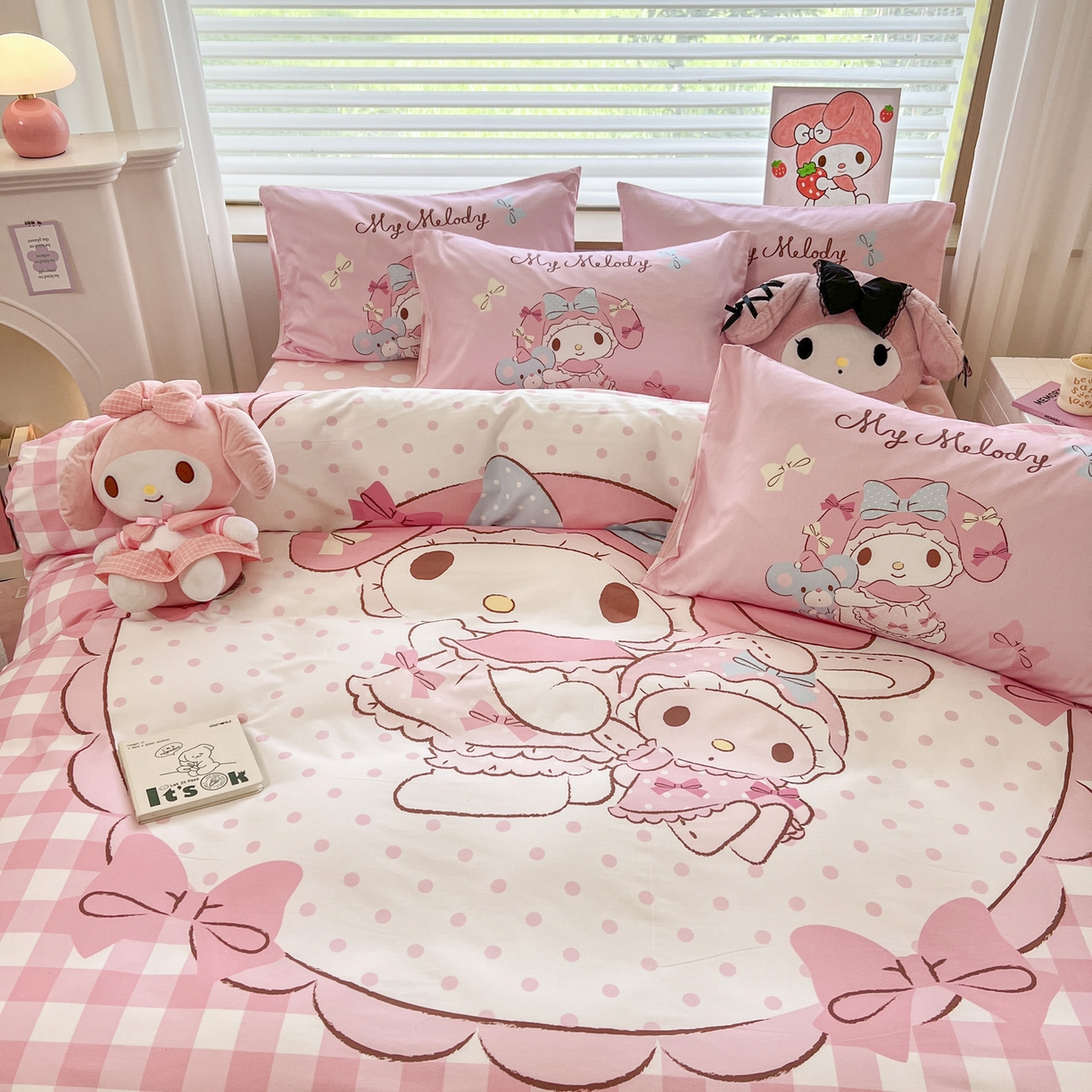 91家纺网 家纺一手货源 找家纺 暮思家居 2026新款正版授权三丽鸥大版全棉纯棉数码印花纯棉四件套系列-第一批 大版-玩偶美乐蒂