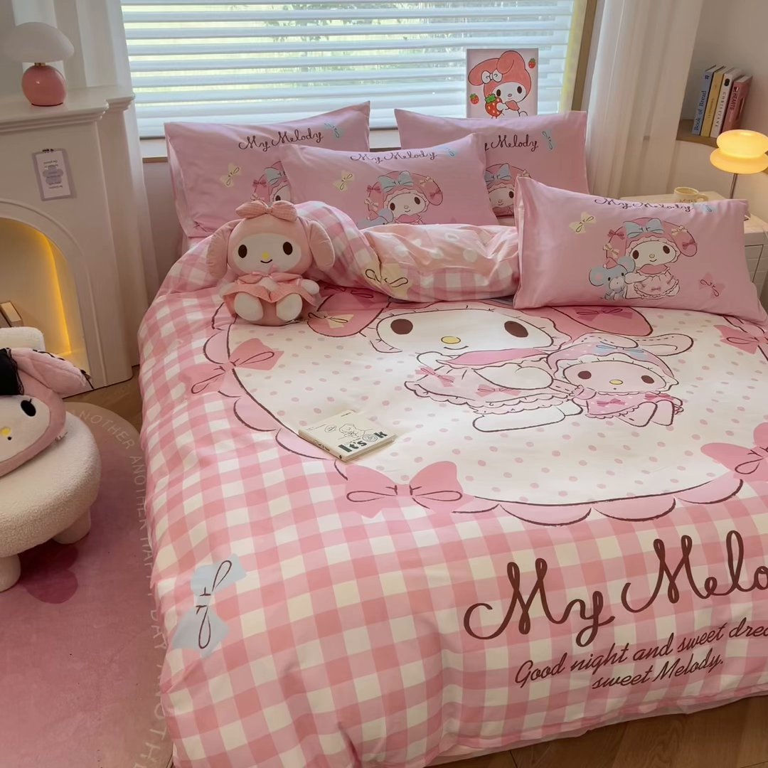 91家纺网 家纺一手货源 找家纺 暮思家居 2026新款正版授权三丽鸥大版全棉纯棉数码印花纯棉四件套系列-第一批 大版-玩偶美乐蒂