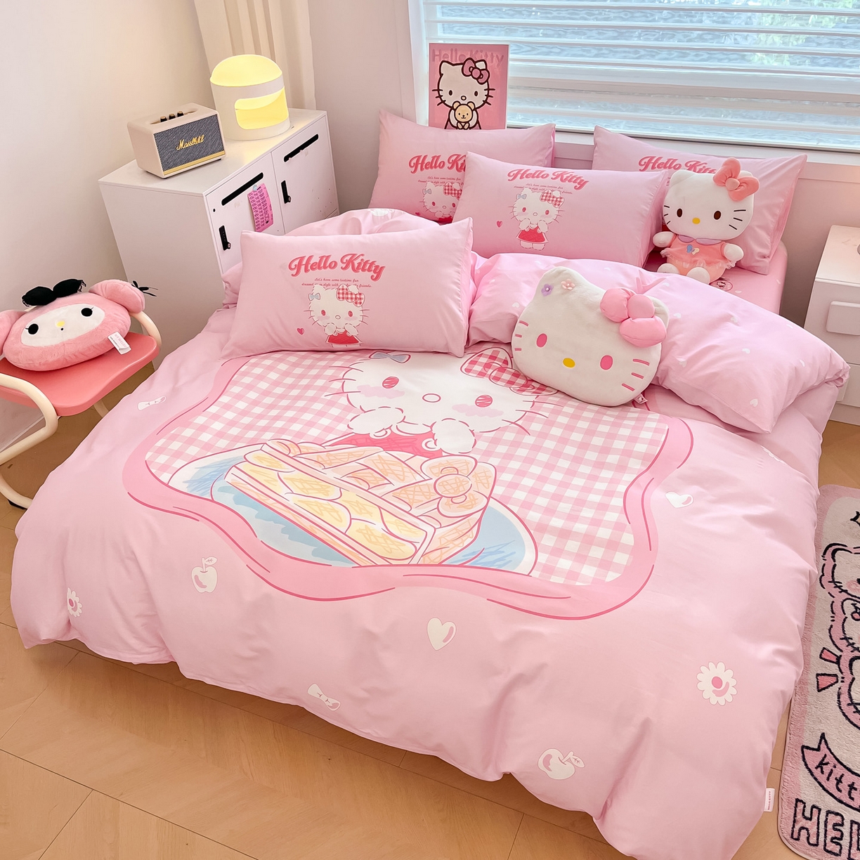 91家纺网 家纺一手货源 找家纺 暮思家居 2026新款正版授权三丽鸥大版全棉纯棉数码印花纯棉四件套系列-第一批 大版-相框KT