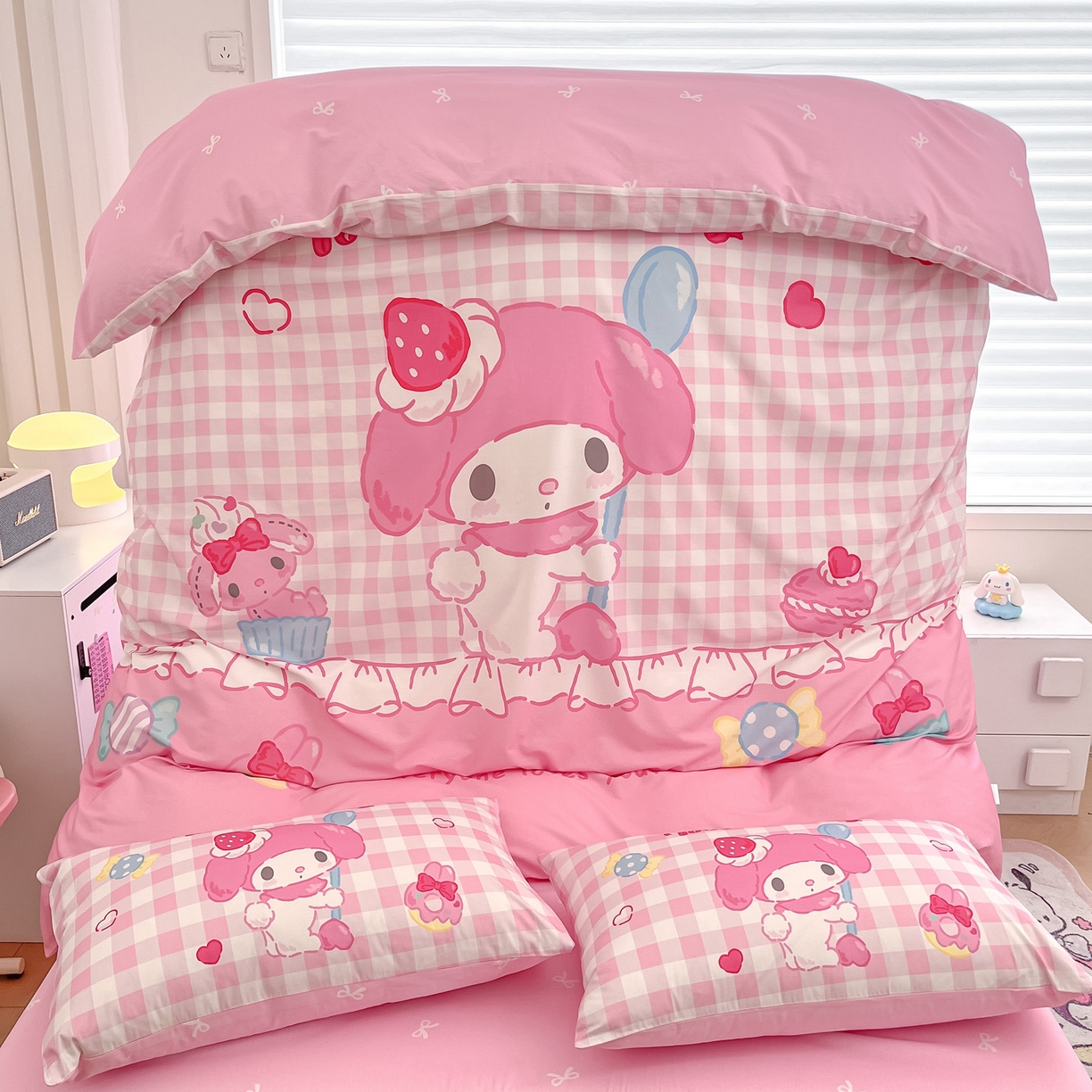 91家纺网 家纺一手货源 找家纺 暮思家居 2026新款正版授权三丽鸥大版全棉纯棉数码印花纯棉四件套系列-第一批 大版-星黛美乐蒂