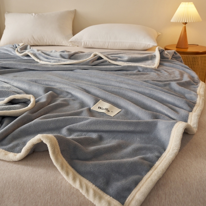 91家纺网 家纺一手货源 找家纺 蓝冰家纺 2026新款加厚牛奶绒多功能毛毯 烟灰色