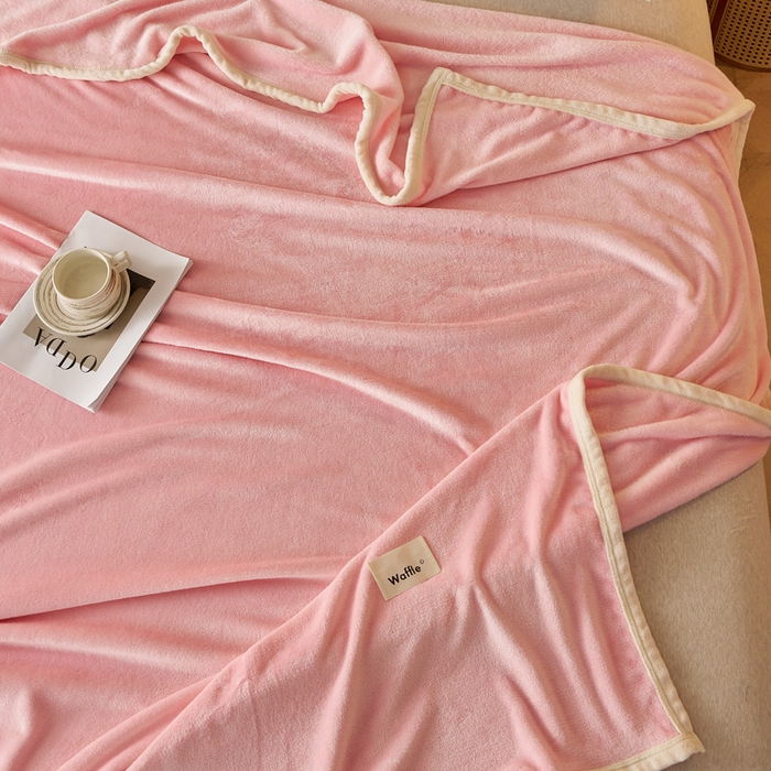 91家纺网 家纺一手货源 找家纺 蓝冰家纺 2026新款加厚牛奶绒多功能毛毯 蜜桃粉色