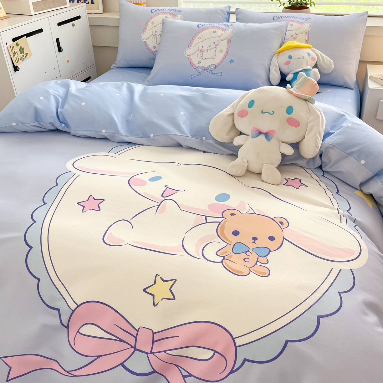 91家纺网 家纺一手货源 找家纺 暮思家居 2026新款正版授权三丽鸥大版全棉纯棉数码印花纯棉四件套系列-第一批 大版-幸福大耳狗