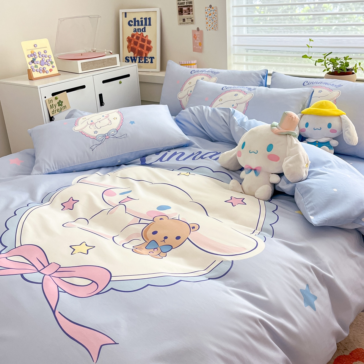 91家纺网 家纺一手货源 找家纺 暮思家居 2026新款正版授权三丽鸥大版全棉纯棉数码印花纯棉四件套系列-第一批 大版-幸福大耳狗