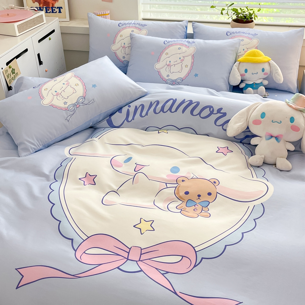 91家纺网 家纺一手货源 找家纺 暮思家居 2026新款正版授权三丽鸥大版全棉纯棉数码印花纯棉四件套系列-第一批 大版-幸福大耳狗