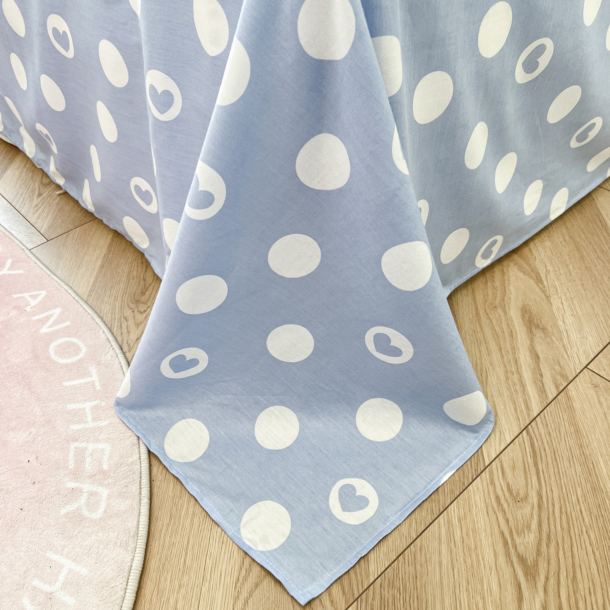 91家纺网 家纺一手货源 找家纺 暮思家居 2026新款正版授权三丽鸥大版全棉纯棉数码印花纯棉四件套系列-第一批 大版-云朵玉桂狗