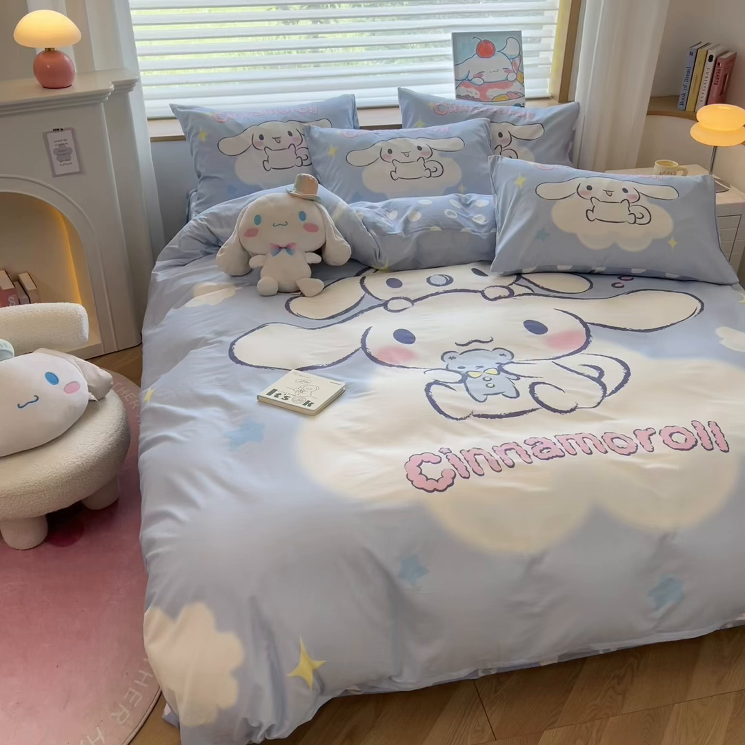 91家纺网 家纺一手货源 找家纺 暮思家居 2026新款正版授权三丽鸥大版全棉纯棉数码印花纯棉四件套系列-第一批 大版-云朵玉桂狗