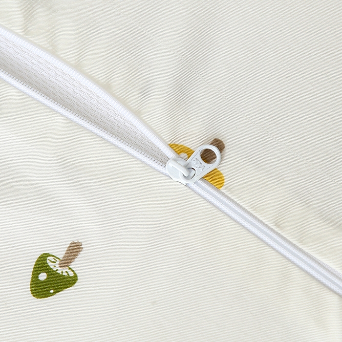 91家纺网 家纺一手货源 找家纺 良佐生活 2026新款水洗天丝棉乳胶枕套（特价） 蘑菇乐园