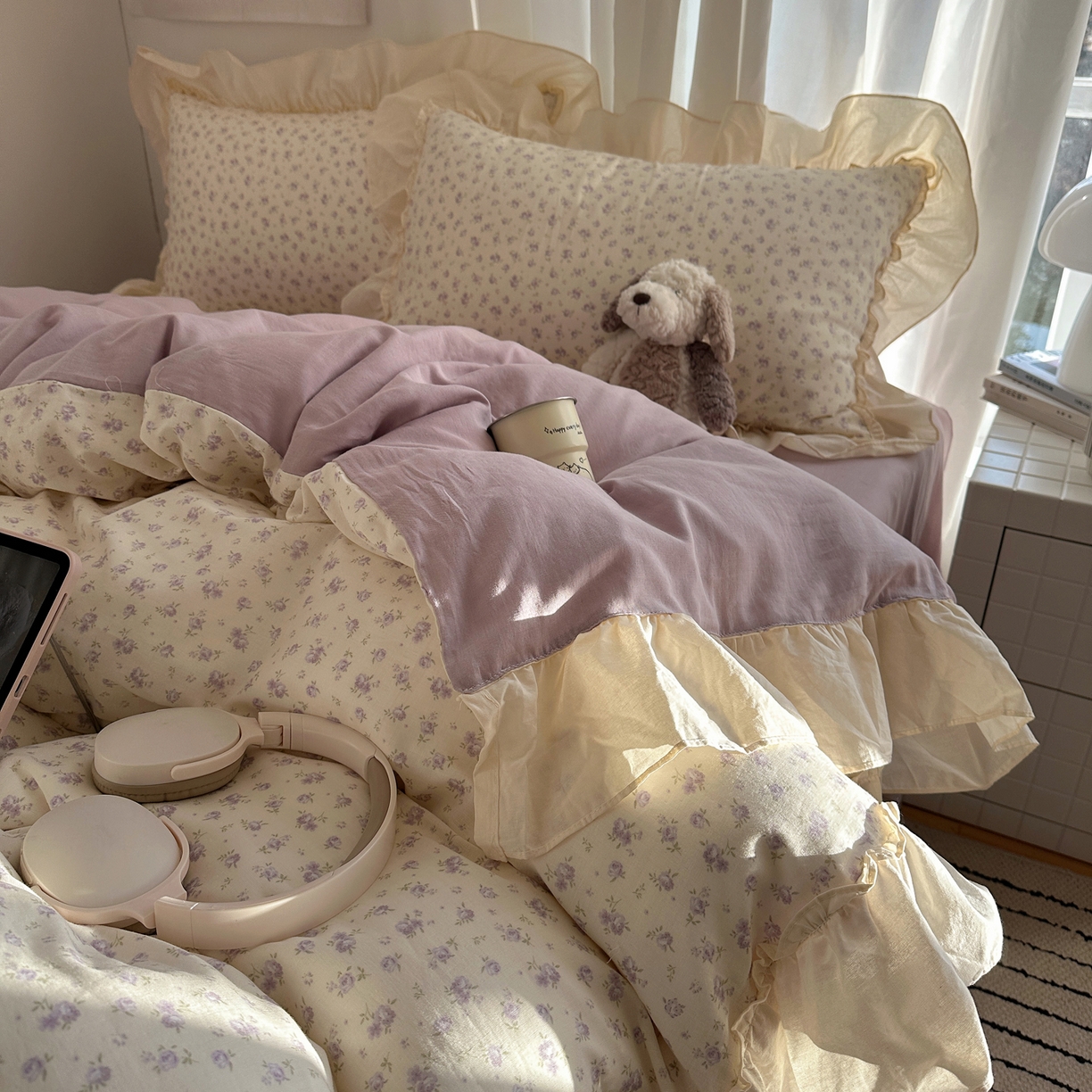 91家纺网 家纺一手货源 找家纺 六巷胡同 2026新款韩系博主风花边款小碎花全棉双层纱四件套 双层纱-椿日花岛