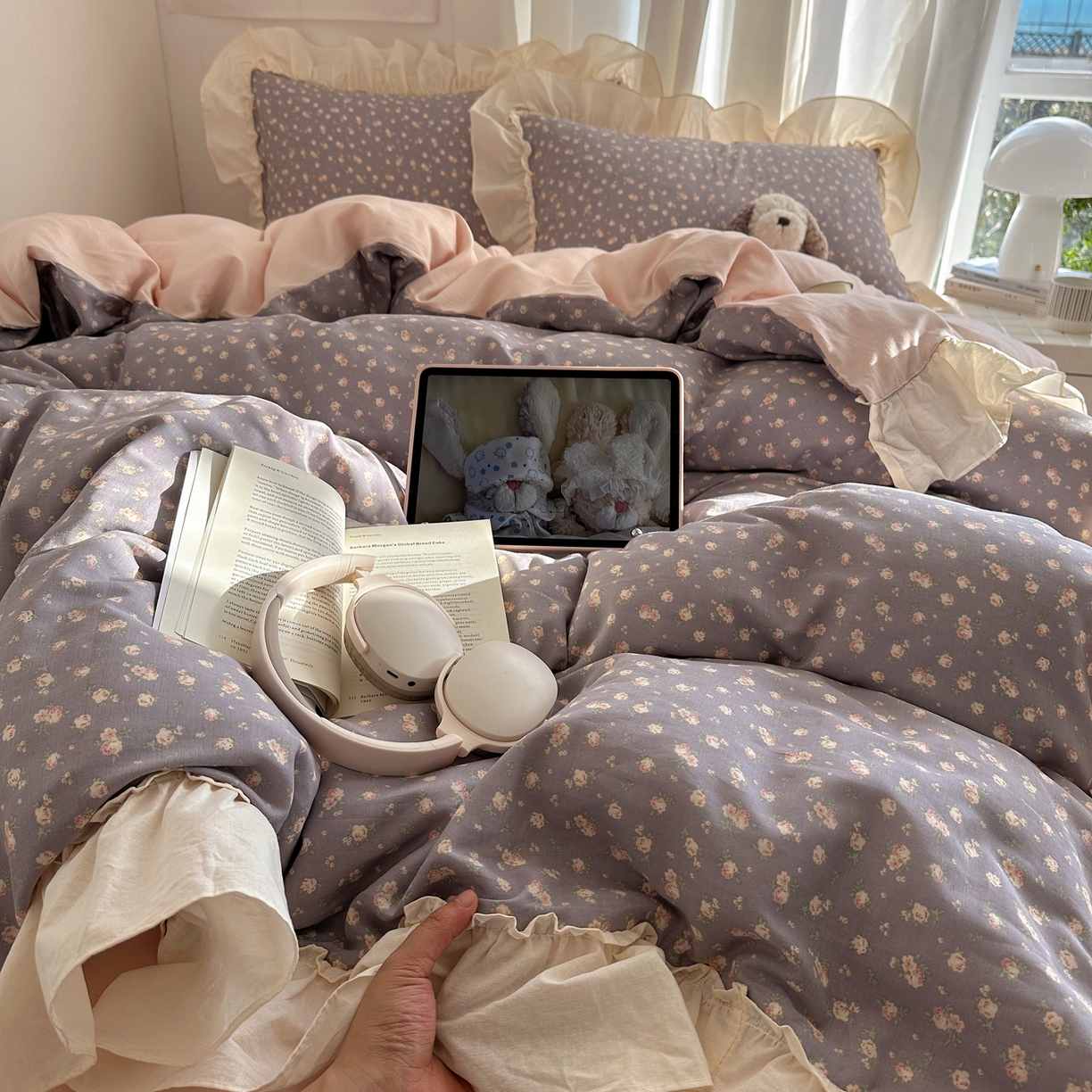 91家纺网 家纺一手货源 找家纺 六巷胡同 2026新款韩系博主风花边款小碎花全棉双层纱四件套 双层纱-风眠花信